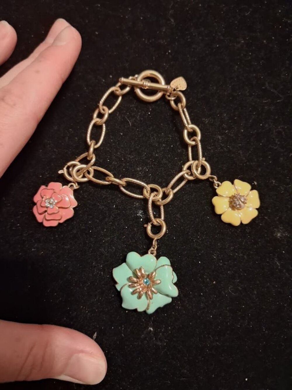 8 inch Flower charm bracelet
